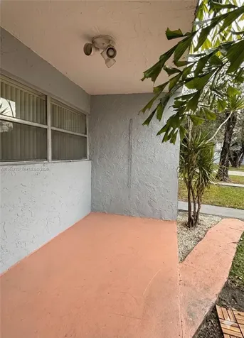 9365 Fontainebleau Boulevard Miami FL 33172