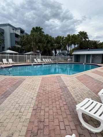 9365 Fontainebleau Boulevard Miami FL 33172
