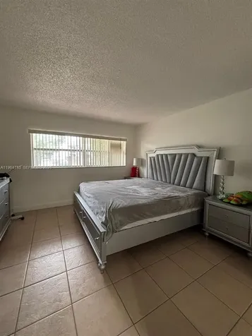 9365 Fontainebleau Boulevard Miami FL 33172