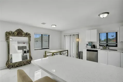 1712 NW 76th Terrace Miami FL 33147