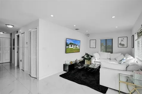 1712 NW 76th Terrace Miami FL 33147