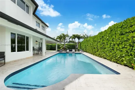 11983 SW 99th Street Miami FL 33186