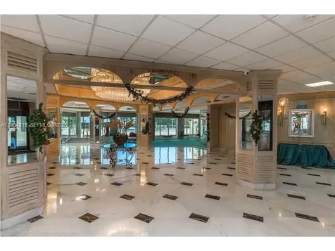 3180 S Ocean Drive Hallandale Beach FL 33009