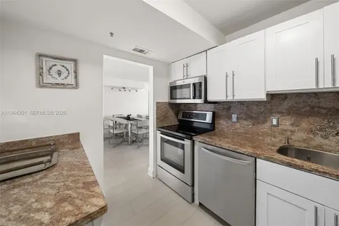 20505 E Country Club Drive Aventura FL 33180