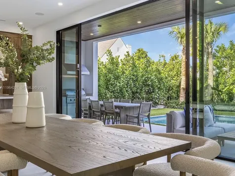 123 Murray Road West Palm Beach FL 33405