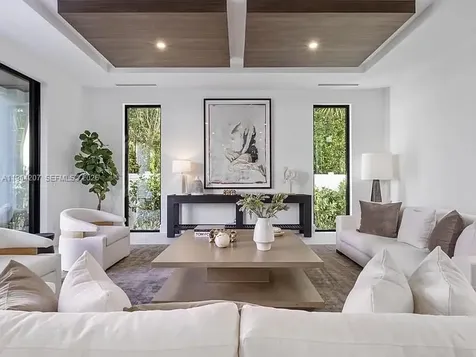 123 Murray Road West Palm Beach FL 33405