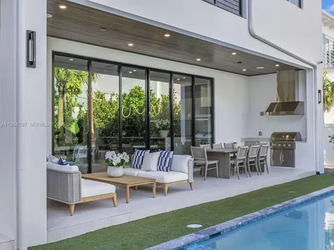 123 Murray Road West Palm Beach FL 33405