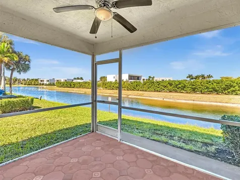 60 Key West Court Weston FL 33326