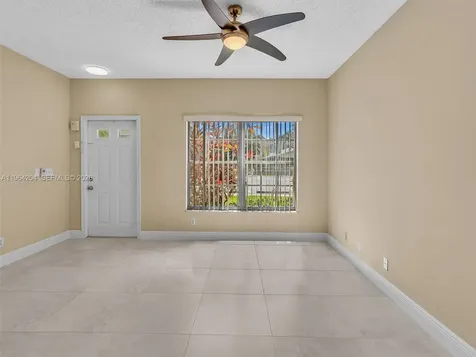 60 Key West Court Weston FL 33326