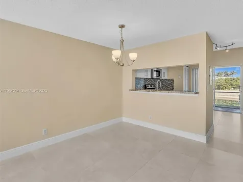 60 Key West Court Weston FL 33326