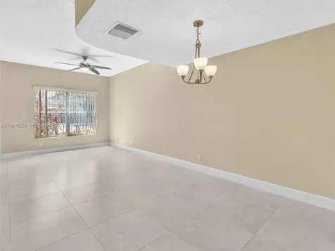 60 Key West Court Weston FL 33326