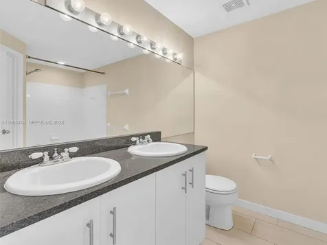 60 Key West Court Weston FL 33326