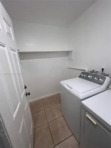 5782 SW 61st Street Miami FL 33143
