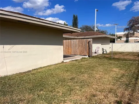 5782 SW 61st Street Miami FL 33143