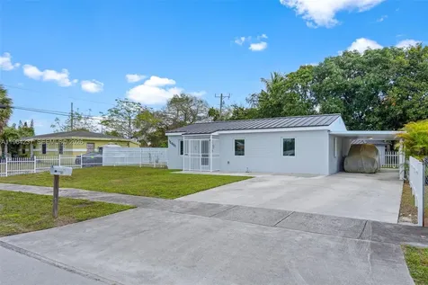 15401 NW 28th Court Miami Gardens FL 33054