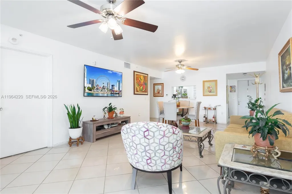 571 SW 141st Avenue Pembroke Pines FL 33027