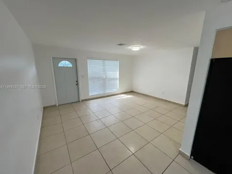 3921-3923 NW 164th Street Miami Gardens FL 33054
