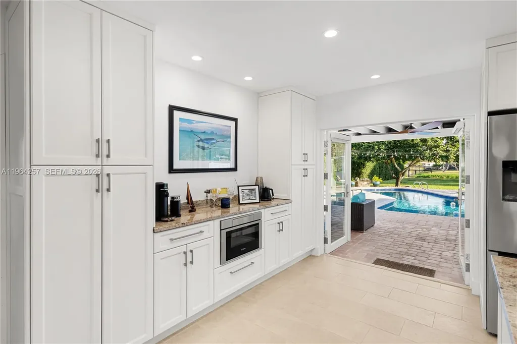 12126 NW 32nd Place Coral Springs FL 33065