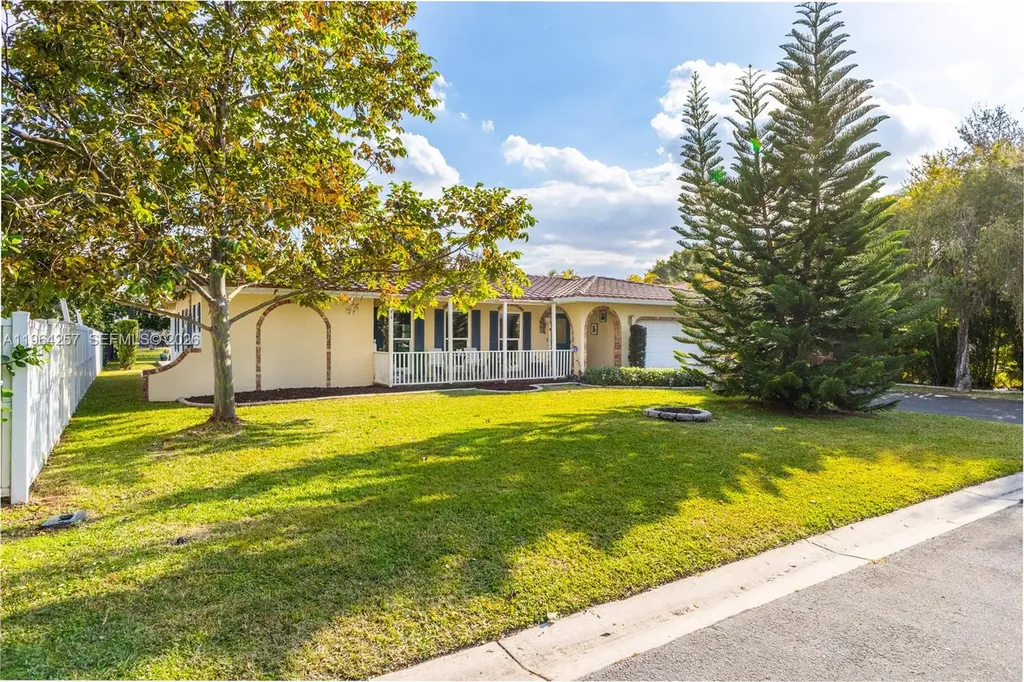 12126 NW 32nd Place Coral Springs FL 33065