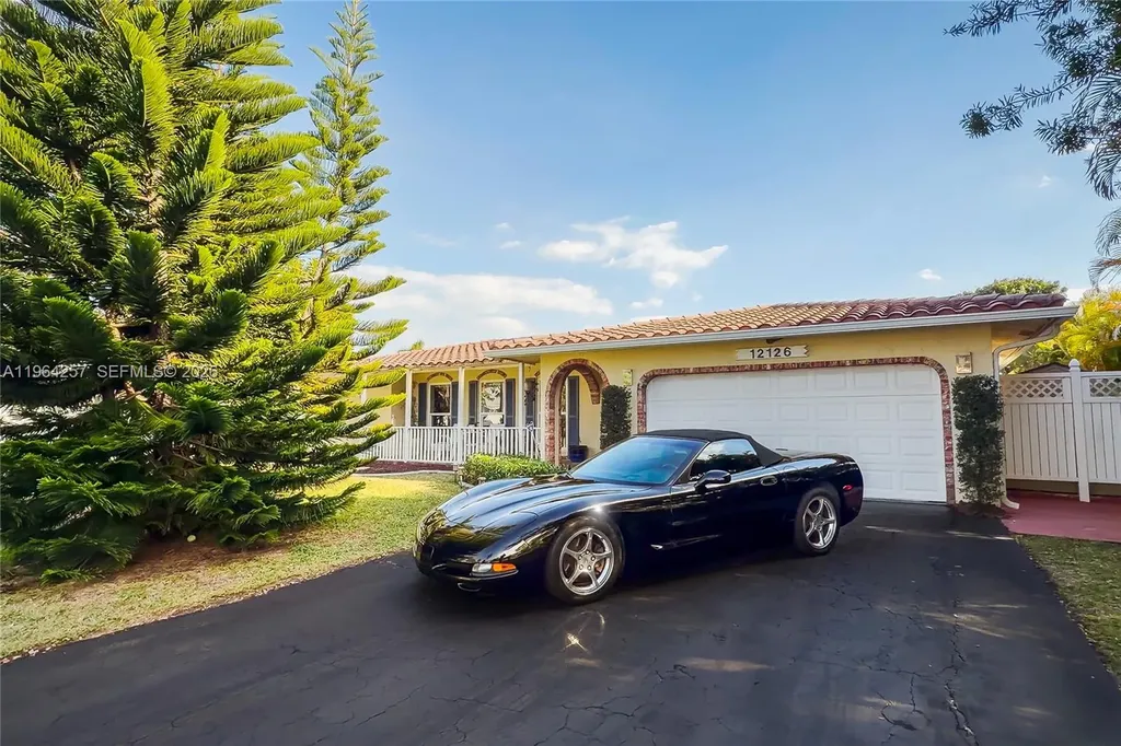 12126 NW 32nd Place Coral Springs FL 33065