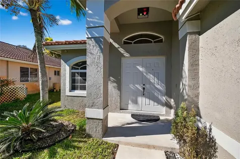 160 SW 206th Avenue Pembroke Pines FL 33029
