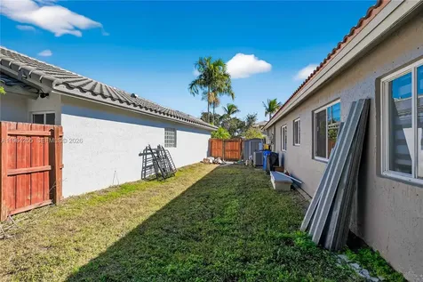 160 SW 206th Avenue Pembroke Pines FL 33029