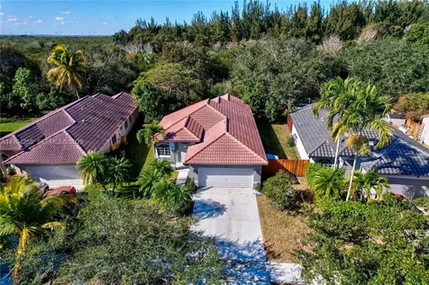 160 SW 206th Avenue Pembroke Pines FL 33029