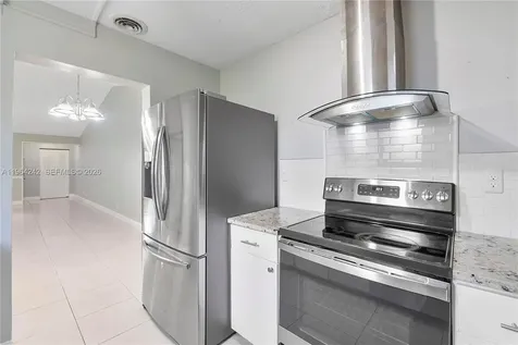 9518 SW 1st Court Coral Springs FL 33071