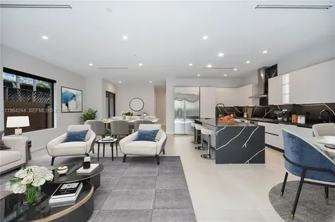 2962 W Trade Avenue Coconut Grove FL 33133