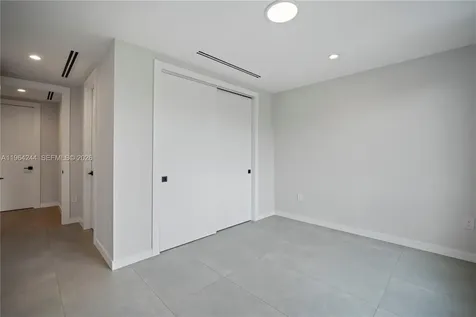 2962 W Trade Avenue Coconut Grove FL 33133