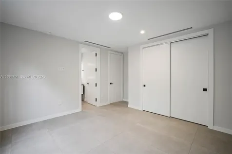 2962 W Trade Avenue Coconut Grove FL 33133