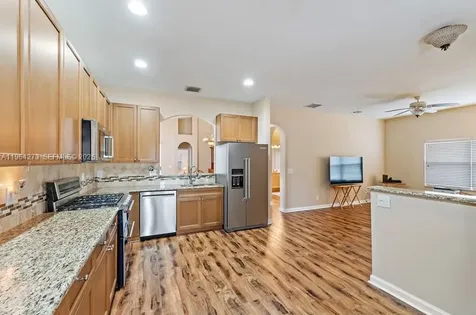 600 NW Treves Court Port St. Lucie FL 34986