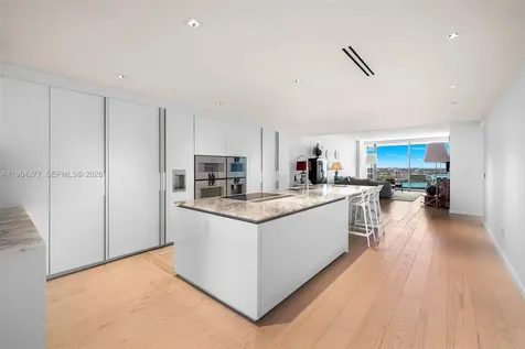 10203 Collins Avenue Bal Harbour FL 33154