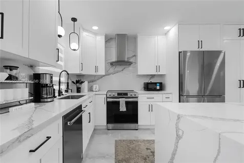 315 NW 106th Street Miami FL 33150