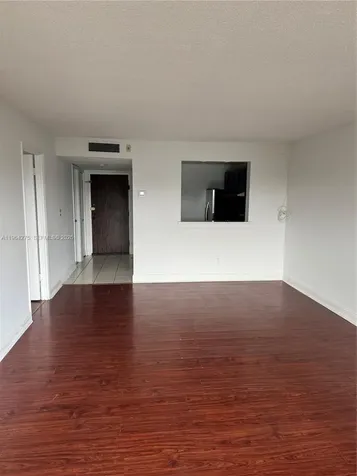 496 NW 165th Street Road Miami FL 33169