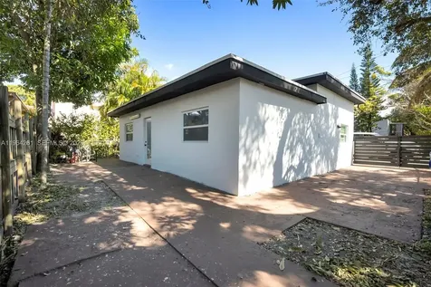 1820 SW 25th Avenue Miami FL 33145
