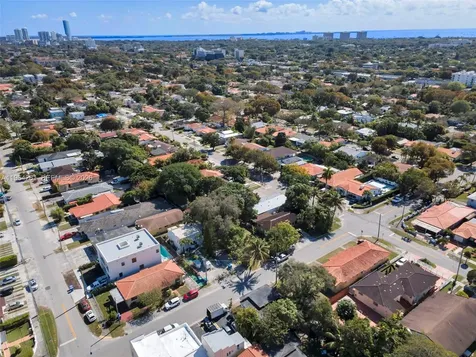1820 SW 25th Avenue Miami FL 33145