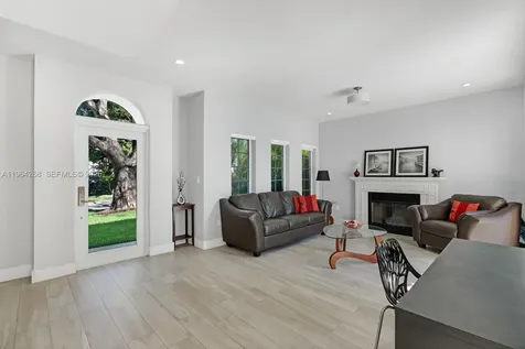 1320 San Benito Avenue Coral Gables FL 33134