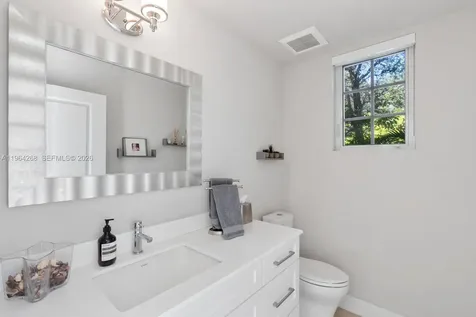 1320 San Benito Avenue Coral Gables FL 33134