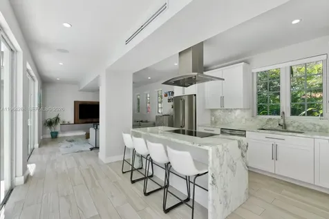 1320 San Benito Avenue Coral Gables FL 33134