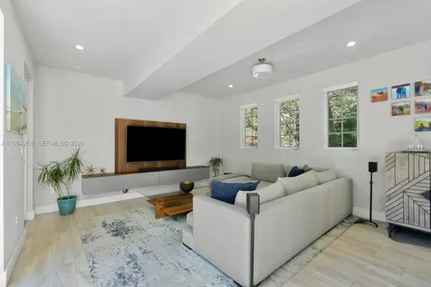 1320 San Benito Avenue Coral Gables FL 33134