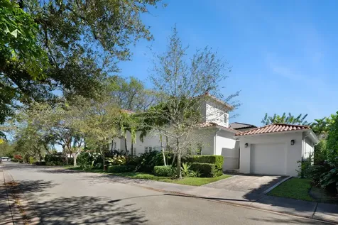 1320 San Benito Avenue Coral Gables FL 33134
