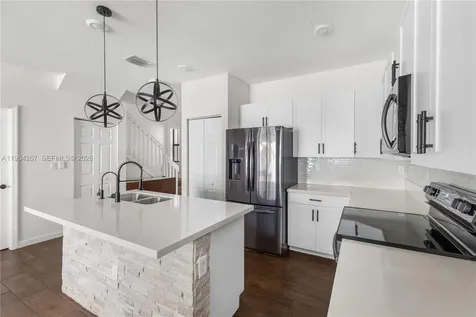 3419 W 105th Place Hialeah FL 33018