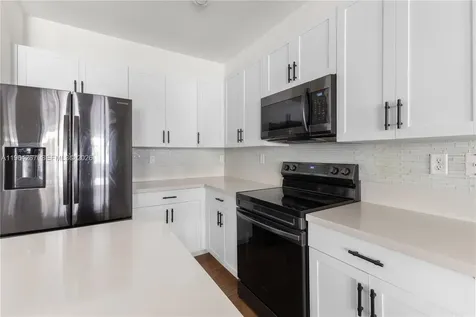 3419 W 105th Place Hialeah FL 33018