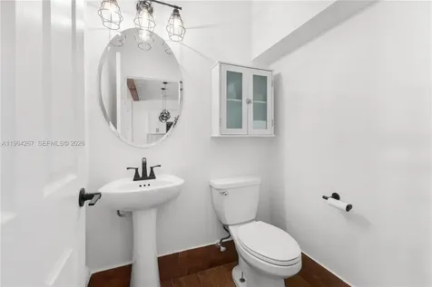 3419 W 105th Place Hialeah FL 33018