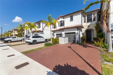 3419 W 105th Place Hialeah FL 33018