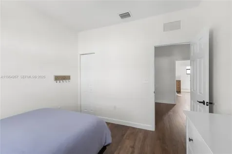 3419 W 105th Place Hialeah FL 33018