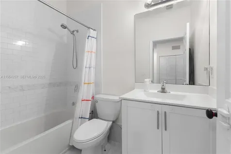 3419 W 105th Place Hialeah FL 33018