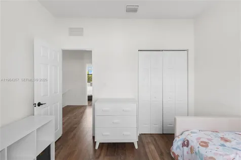 3419 W 105th Place Hialeah FL 33018
