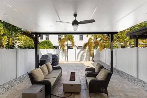 3419 W 105th Place Hialeah FL 33018